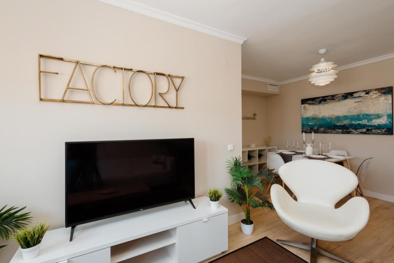 Apartamento In The Historic Center Of Malaga, Very Close To The And The Ave Train Station, With Private Parking