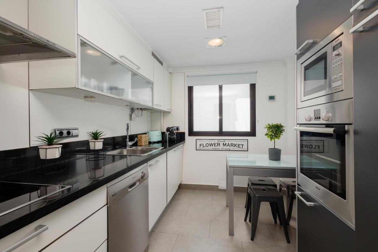 Apartamento In The Historic Center Of Malaga, Very Close To The And The Ave Train Station, With Private Parking Málaga