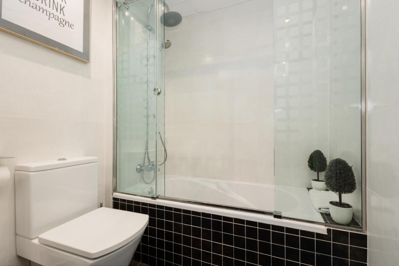 In The Historic Center Of Malaga, Very Close To The And The Ave Train Station, With Private Parking * Málaga